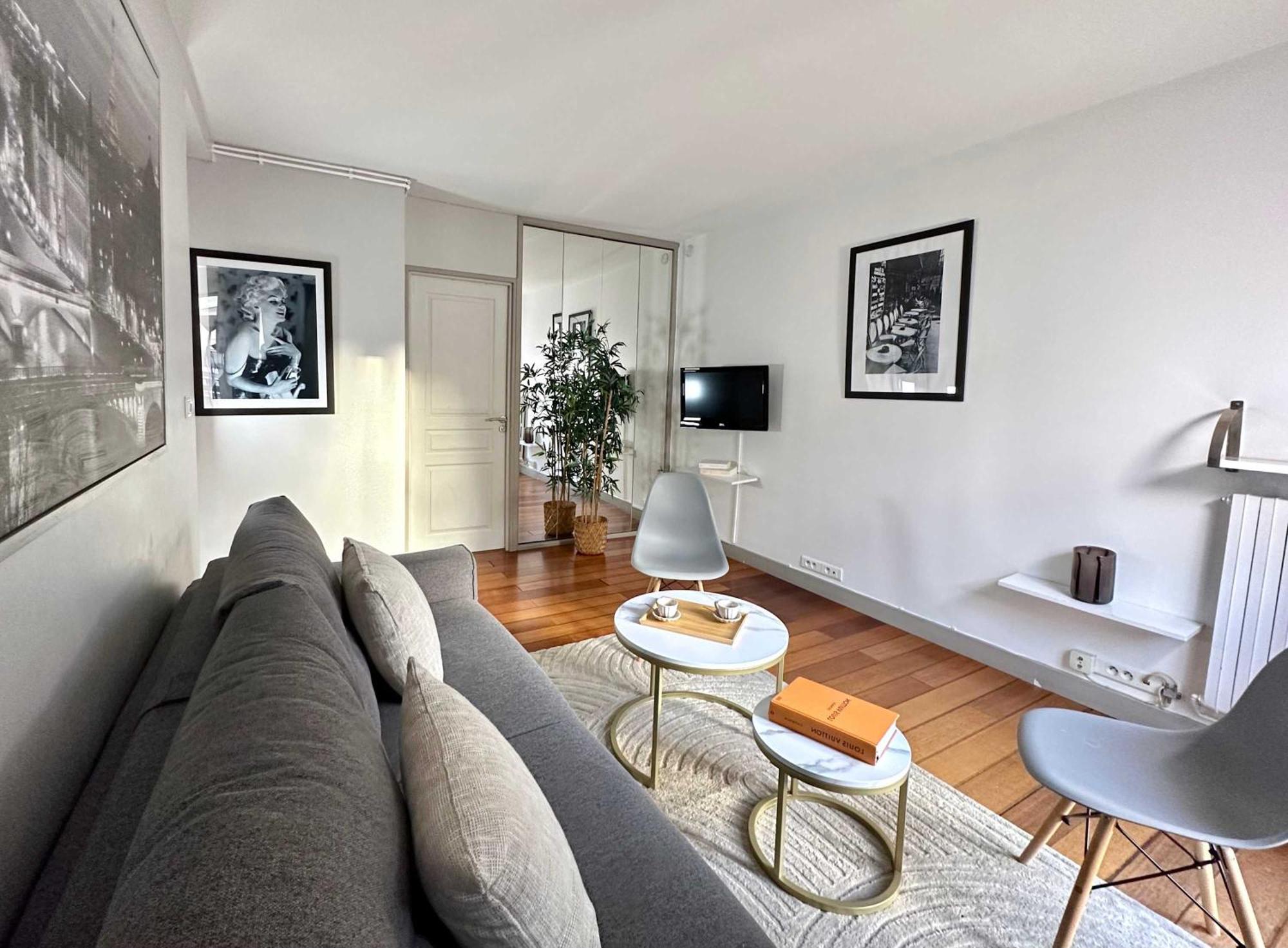 Beautiful Calm Studio In Le Marais Париж Екстериор снимка